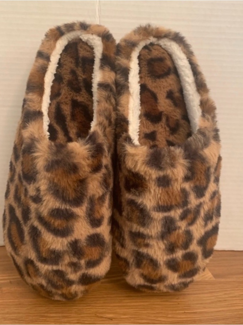 Faux Fur Leopard Print woman Slippers - Brown